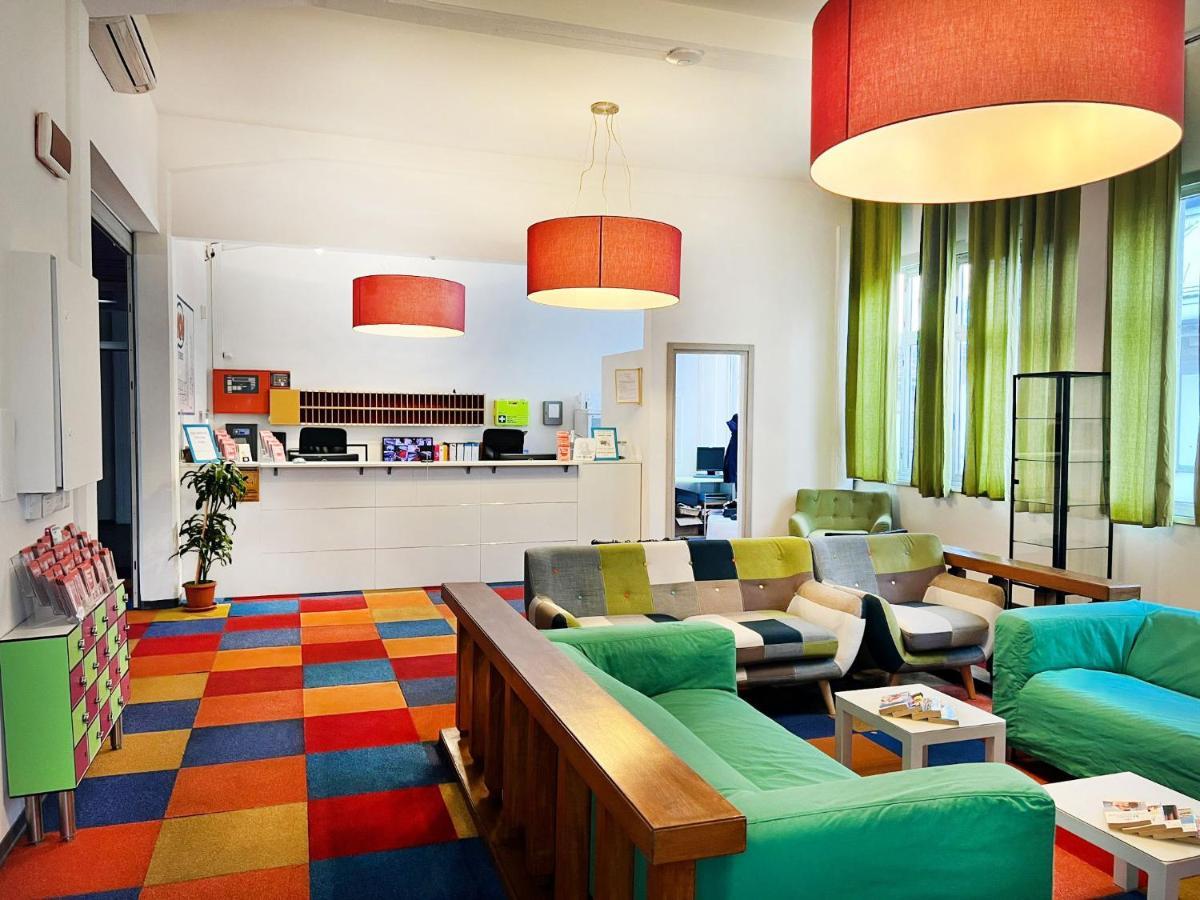 Garden Blue Hotel Флоренция Екстериор снимка