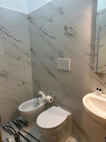 Garden Blue Hotel Флоренция Екстериор снимка
